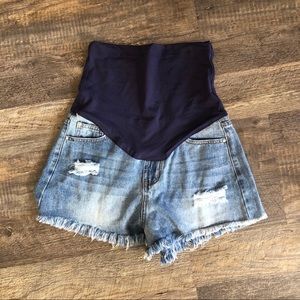 NWOT Pink Blush Maternity Frayed Hem Shorts